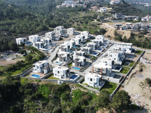 Die letzten 5 4+1-Villen zum Verkauf mit herrlicher Aussicht in Karmi, Kyrenia