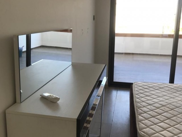 Zu verkaufen 2+1 Wohnung im Zentrum von Kyrenia