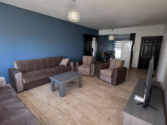 2+1 Penthouse-Wohnung zur Miete in Kyrenia Zentrum