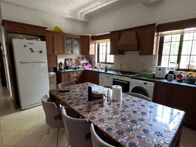 4+2 triplex villa+ big basement for sale in Ozanköy, with Turkish title