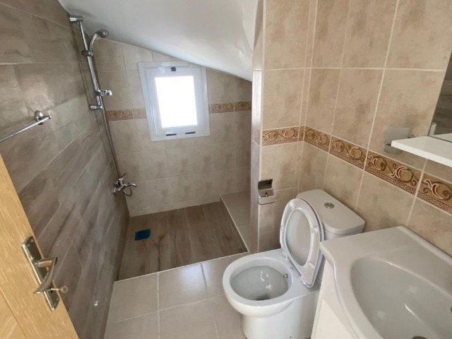 3+1 Villa mit Pool zu vermieten in Karsiyaka, Girne