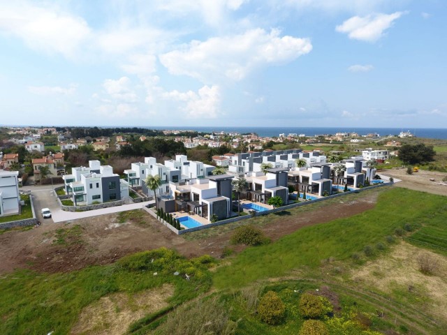 3+1 villas for sale in Karşiyaka region, Girne