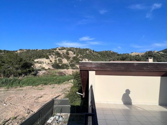  4+1 Villa zu verkaufen in Karsiyaka, Meerblick