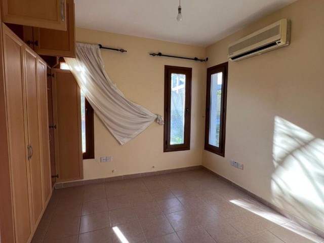 3 + 1 villa for sale in Karsiyaka, at a very affordable price !!!!!!