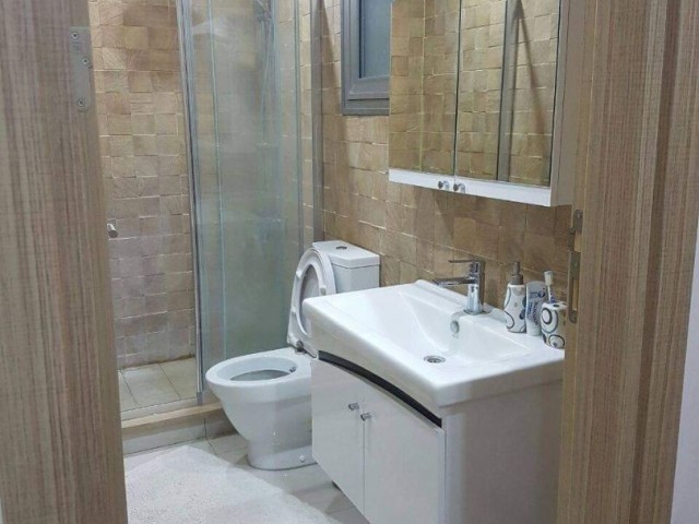  Girne Merkezde satılık mükemmel 3+1 penthouse daire