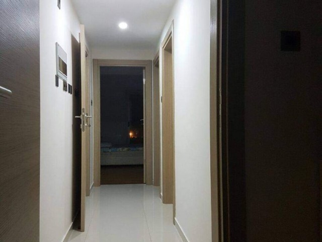  Girne Merkezde satılık mükemmel 3+1 penthouse daire