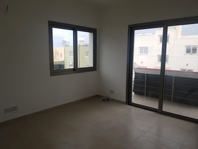 3+1 en suite super lux flat for sale in Gonyeli, Lefkosa