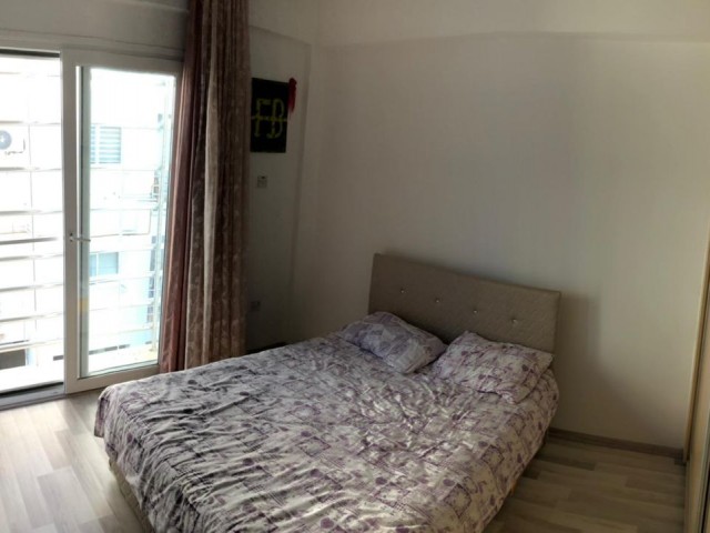 Girne merkezde satılık 2+1 Daire