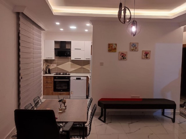 1+1 luxury apartment for rent in Kyrenia Center