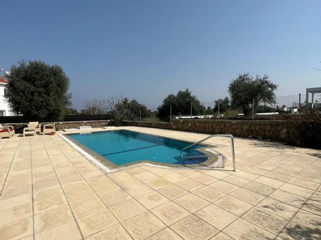 4+1 luxury duplex villa with private swimimg pool for daily rent in Çatalkoy