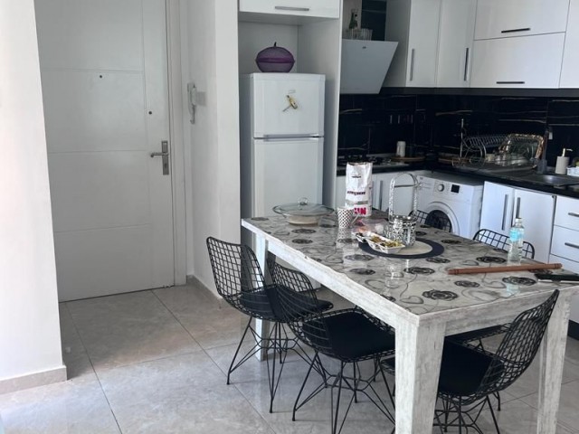 2+1 apartment for rent in Alsançak