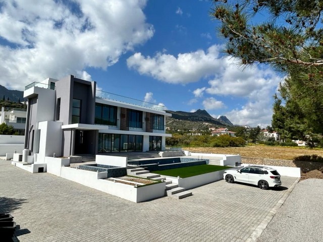 3+1 finished villa for sale in the most luxurious place in Doğanköy