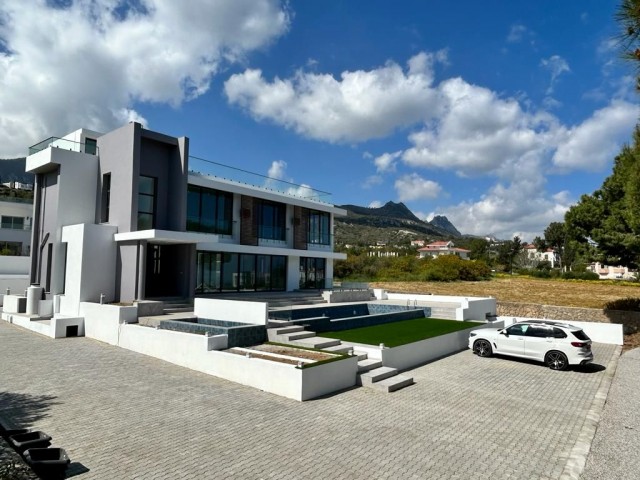 3+1 finished villa for sale in the most luxurious place in Doğanköy