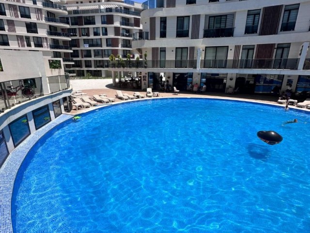 2+1 apartment in a complex with pool for sale in Girne Center