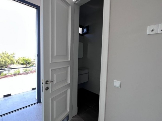  Bellapais’te en lüks Residence satılık 2+1 lüks daire 