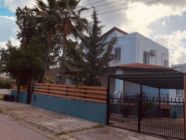 4+1 möblierte Villa zum Verkauf in Çatalköy, 