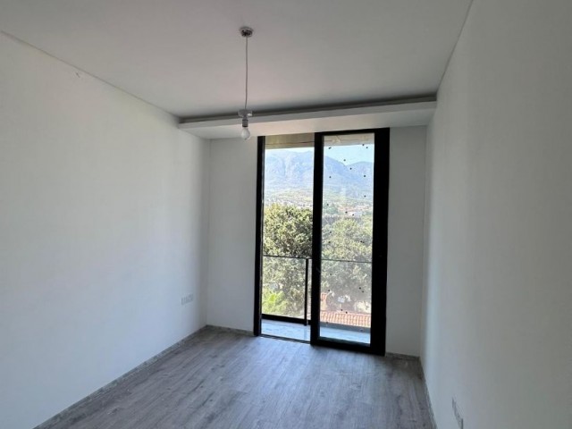 3+1 Sea View penthouse for sale in Kyrenia Center