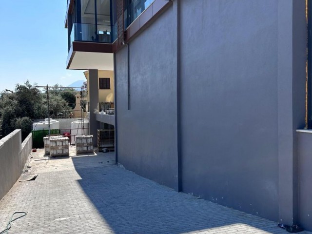 Girne Merkezde satılık 3+1 Deniz Manzaralı penthouse daire