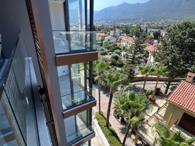 3+1 Sea View penthouse for sale in Kyrenia Center