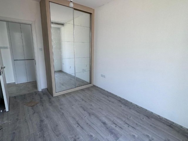 Girne Merkezde satılık 3+1 Deniz Manzaralı penthouse daire