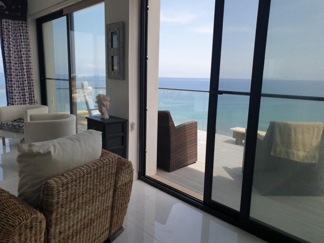 3+2 sea front villa with amazing view for sale in Kyrenia , Esentepe