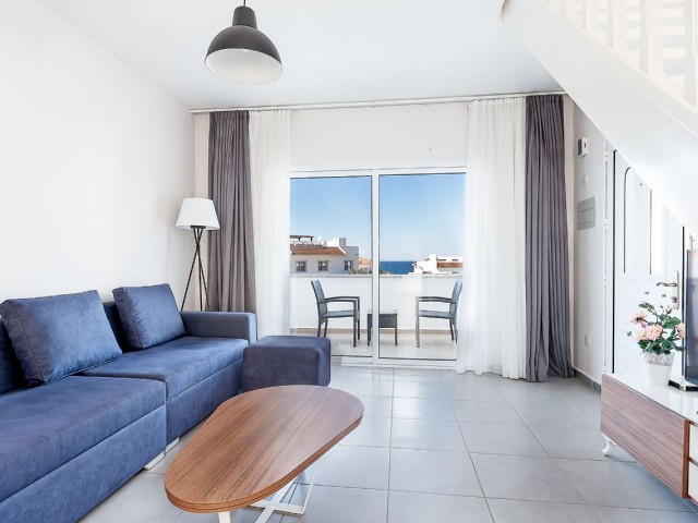 آپارتمان 3+1 برای فروش در نزدیکی زمین گلف با منظره دریا در Esentepe، Girne