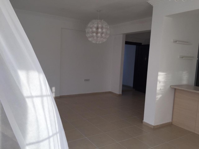  Alsancak'ta satılık çok geniş 3+1 daire penthouse