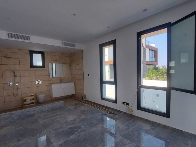 3+1 luxuriöse, brandneue Villa zum Verkauf in Çatalköy