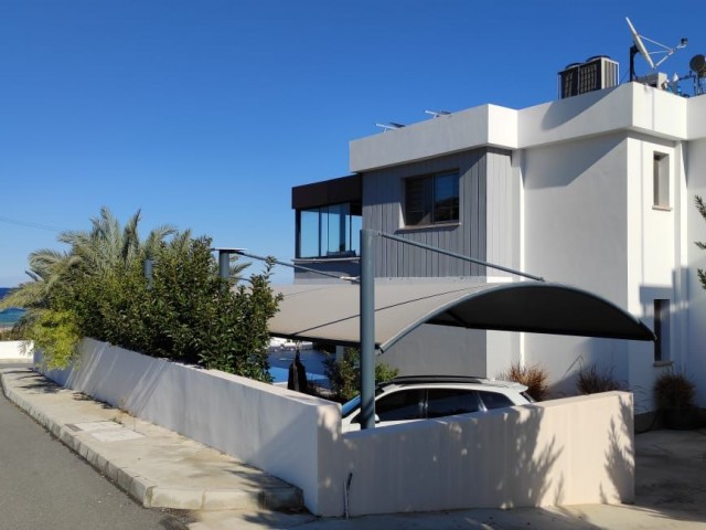 4+1 SUPER-LUXUSVILLA ZUM VERKAUF IN GIRNE/ÇATALKÖY, DIREKT AM STRAND