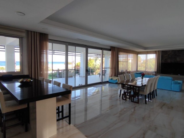 4+1 SUPER LUXURY VILLA FOR SALE IN GIRNE/ÇATALKÖY, BEACHFRONT