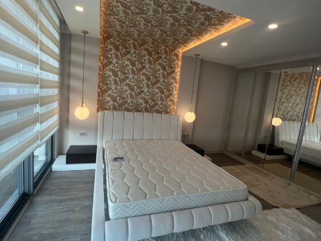 3+1 super luxury apartment for rent in Kyrenia center