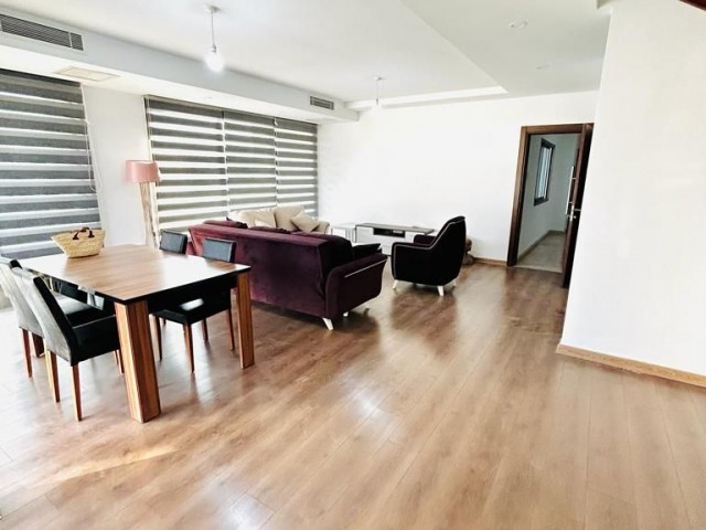 3+1 Luxus-Maisonette-Wohnung zur Miete in der besten Gegend des Zentrums von Kyrenia