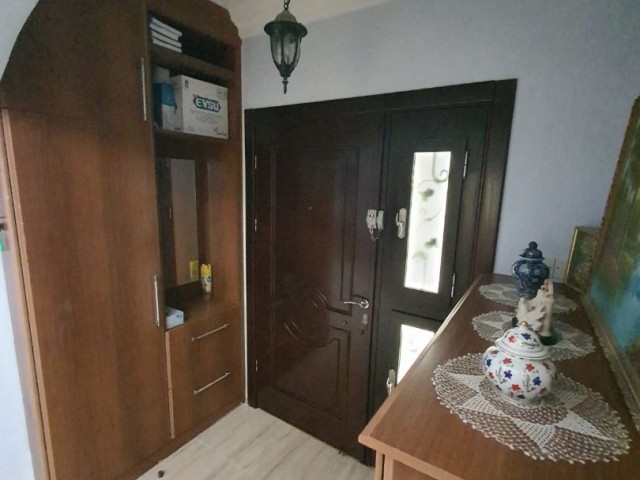 6+1 villa for sale in Çatalköy, villa with garden on 1 decare!!!!