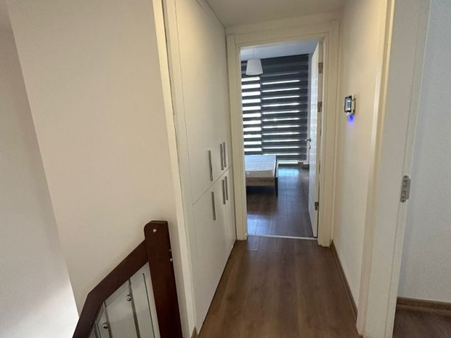 3+1 Luxus-Maisonette-Wohnung zur Miete in der besten Gegend des Zentrums von Kyrenia