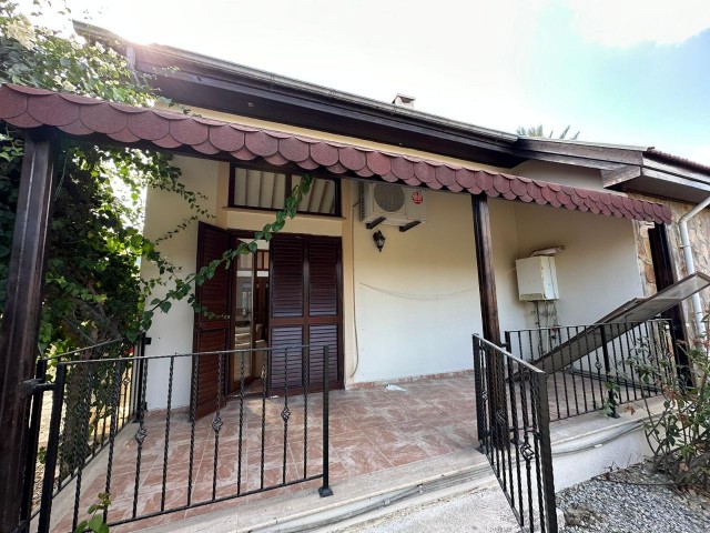 3+1 Villa zu vermieten in Karşıyaka