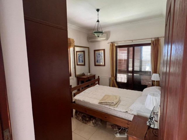 FULLY FURNISHED 3+1 CLASSIC BUILDING VILLA FOR SALE IN KARAKUM, 300 M FROM THE SEA