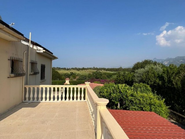 FULLY FURNISHED 3+1 CLASSIC BUILDING VILLA FOR SALE IN KARAKUM, 300 M FROM THE SEA