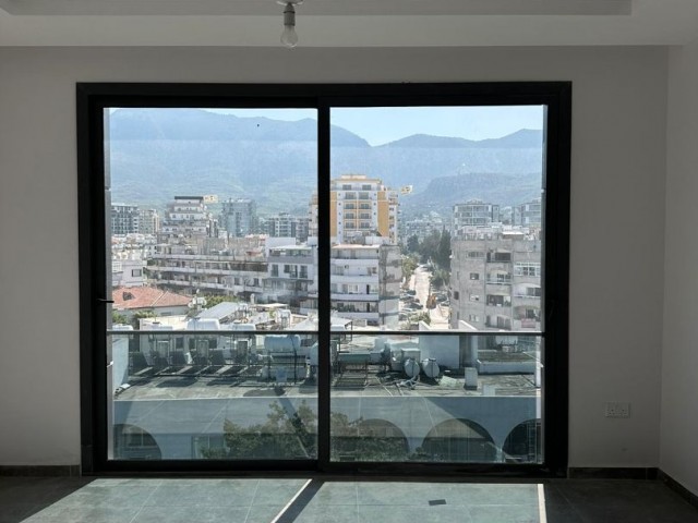 Office for rent in Kyrenia center