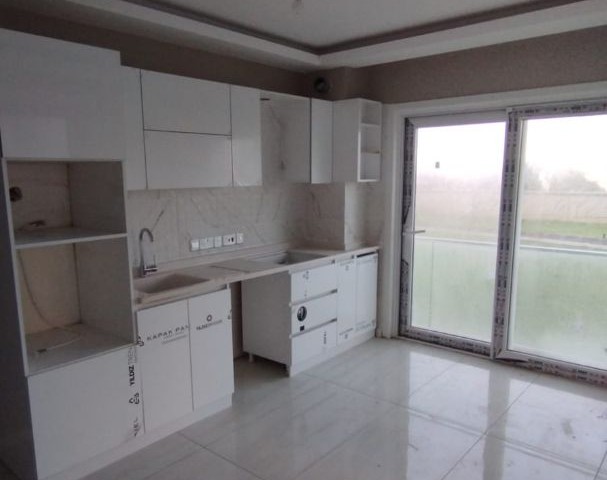 GİRNE/ MERKEZ DE  SATILIK 2+1 SIFIR LÜKS DAİRE/2+1 NEW LUXURY FLAT FOR SALE IN KYRENIA/CENTER