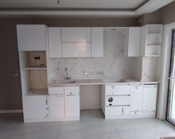 2+1 NEW LUXURY FLAT FOR SALE IN KYRENIA/CENTER
