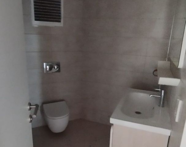 2+1 NEW LUXURY FLAT FOR SALE IN KYRENIA/CENTER