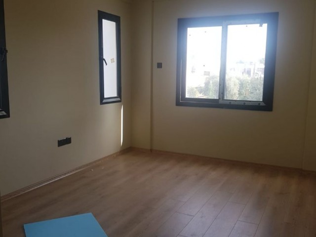 Superluxuriöse 3+1-Wohnung zum Verkauf in Nikosia Kızılbaş