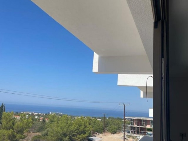 GİRNE/ BELLAPAİS DE SATILIK 2+1 DAİRE/2+1 FLAT FOR SALE IN KYRENIA/ BELLAPAIS