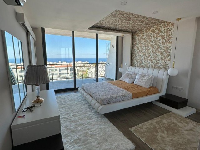 Luxury 3+1 apartment for sale in Kyrenia Center, new brand new furnishings