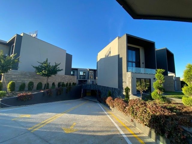 Инвестиционная возможность 3+1 Квартира-лофт на продажу в Кирении, в нескольких минутах ходьбы от отеля и пляжа Meritpark