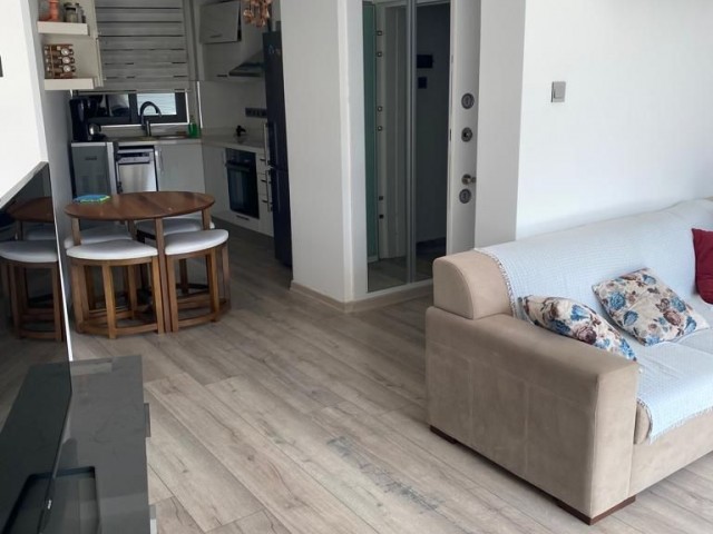 2+1 penthouse apartment for rent in Kyrenia, Akacan 