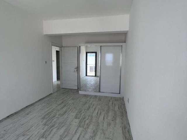 GİRNE/ LAPTA DA SATILIK 3+1 SIFIR DAİRE/3+1 NEW FLAT FOR SALE IN KYRENIA/ LAPTA