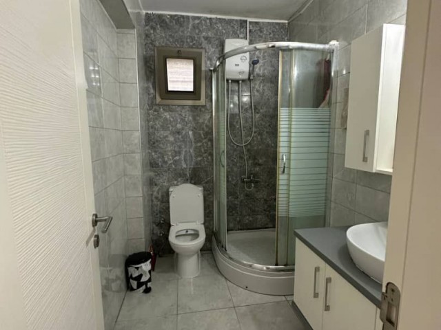 2+1 FLAT FOR SALE IN KYRENIA/CENTER URGENTLY!!!