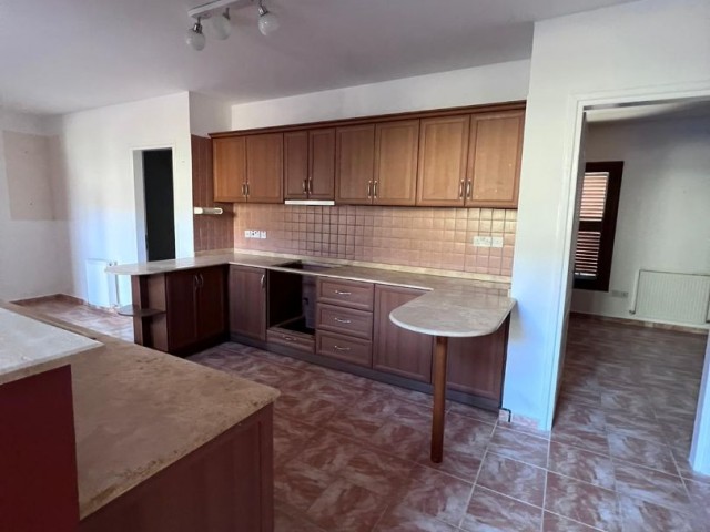  GİRNE/ KARŞIYAKA KİRALIK 3+1 VİLLA/ 3+1 VILLA FOR RENT IN GIRNE/ KARSIYAKA