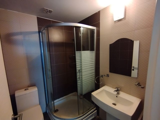 2+1 LUXURY FLAT FOR SALE IN KYRENIA/CENTER